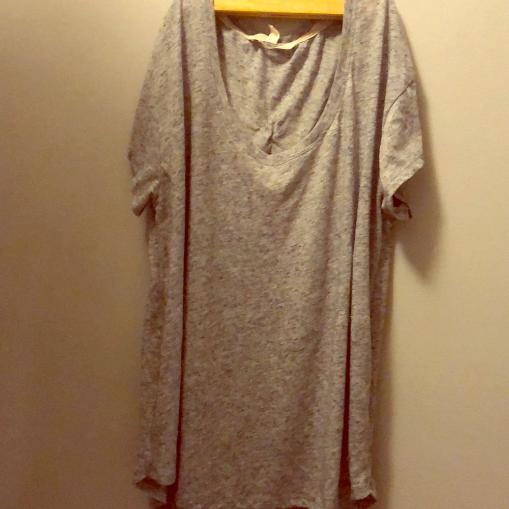 Victoria’s Secret Crew Neck T-Shirt